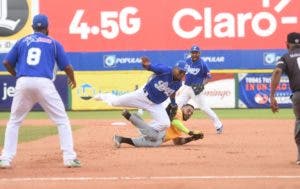 Licey derrota a las Águilas 10-8 y avanza a la Serie Final