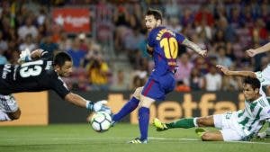 El Barça, a consolidar su liderato ante un Levante ganador de visitante