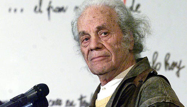 Muere el influyente poeta chileno Nicanor Parra, padre de la ‘antipoesía’