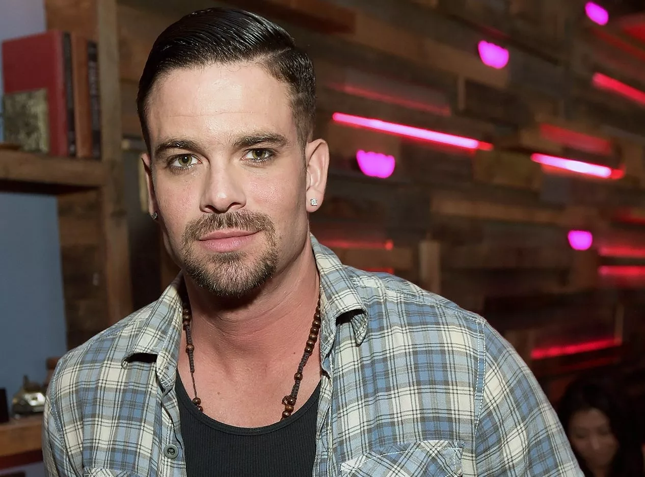 Hallan muerto al actor Mark Salling, de la serie Glee