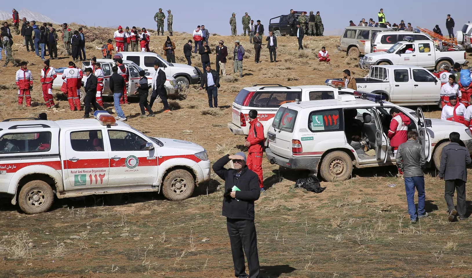 Equipos de rescate hallan restos del avión de Irán accidentado hace poco