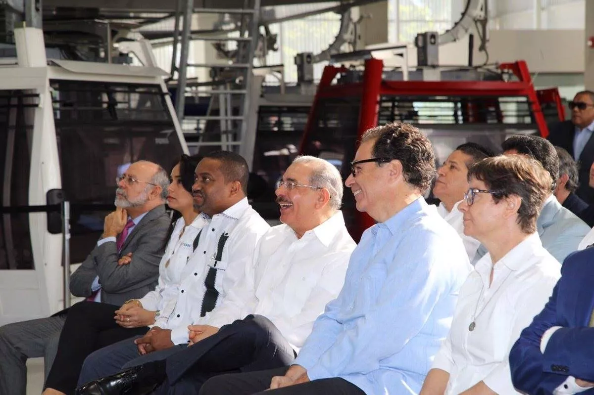 El presidente Medina destaca teleférico abaratará la vida de mucha gente