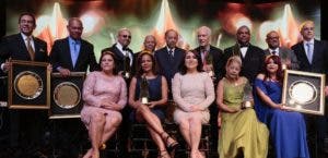 Premio al Mérito de Acroarte se celebra con una gran gala