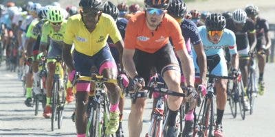 Enmanuel Núñez cierra con fuerza para conquistar V etapa de la Vuelta Independencia