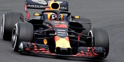 Australiano Daniel Ricciardo, dominante primer ensayo de F1