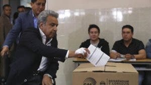 Lenín Moreno bloquea a Rafael Correa: Ecuador vota en referéndum a favor de limitar a dos periodos el mandato presidencial