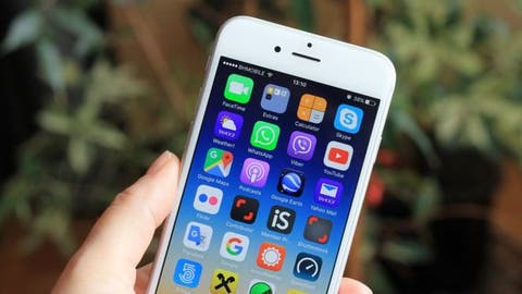 Cómo se filtró en internet el código secreto del iPhone y cómo puede afectar los usuarios de Apple