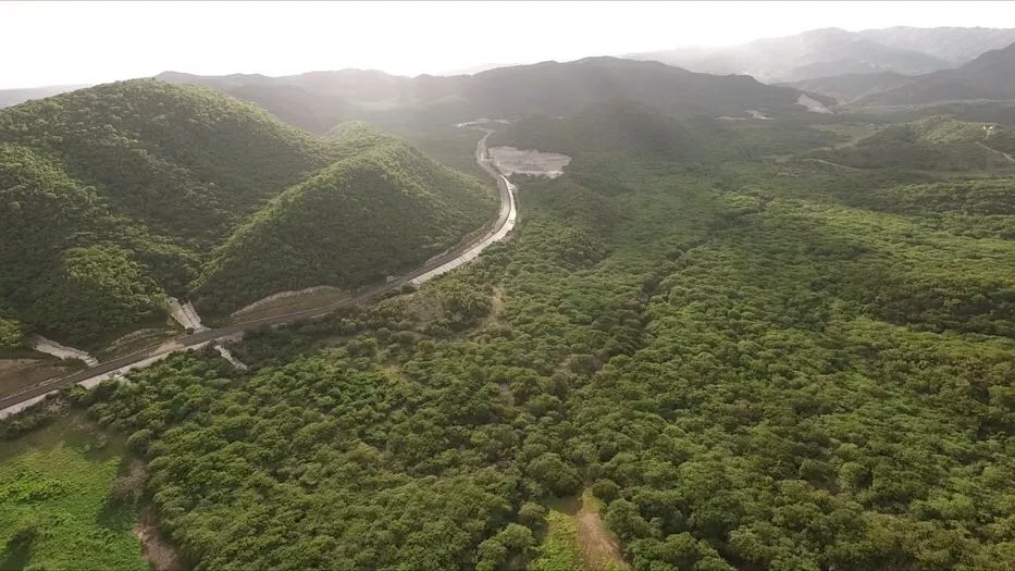 Danilo Medina inaugura la carretera Guayabal- Padre Las Casas