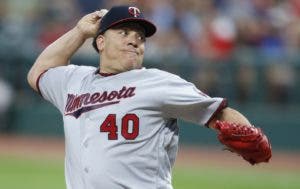 Rangers dan a Bartolo Colón contrato de ligas menores