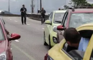 Al menos 6 muertos y 6 heridos por bala en un día en Río de Janeiro