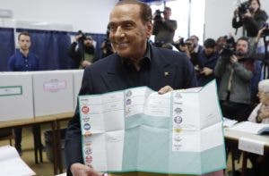 La coalición de Berlusconi gana comicios en Italia