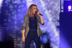 Celine Dion cancela su gira internacional por la enfermedad que padece