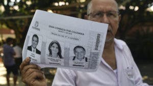 Colombia premia a la derecha y castiga a FARC antes de las presidenciales