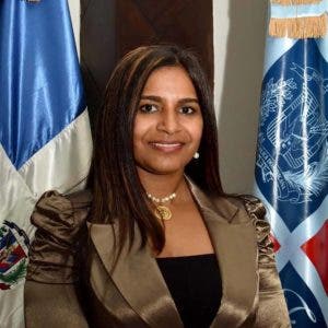 Destacan preparación académica de nueva directora regional de educación en Puerto Plata