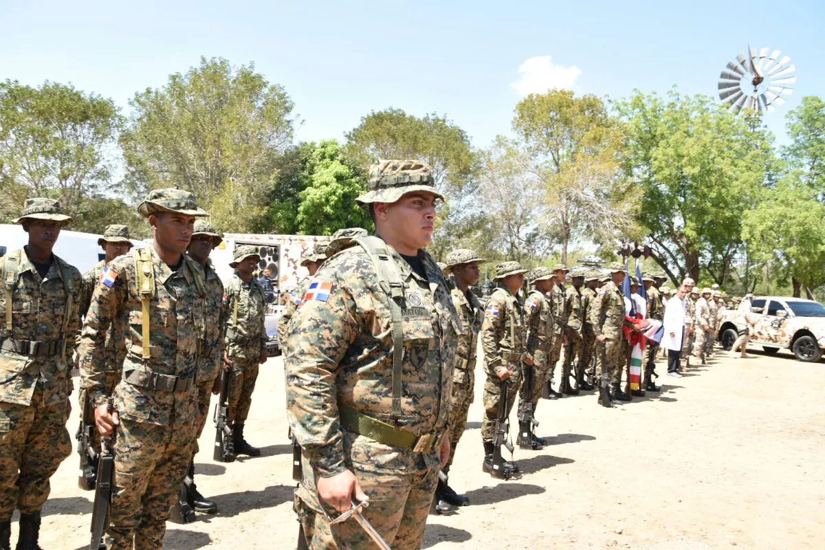 Después del lío en Pedernales, el ministerio de Defensa presenta plan del presidente Medina para aumentar vigilancia y seguridad en frontera