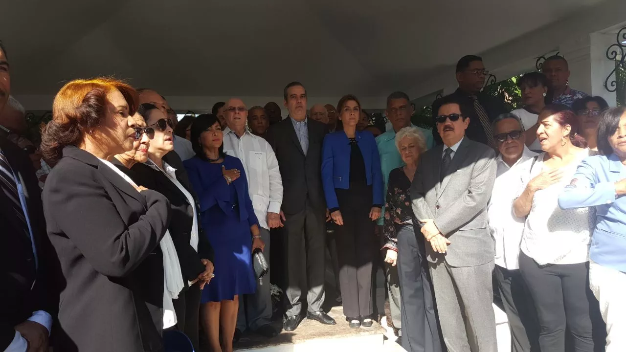 Realizan actos conmemorativos del 81 aniversario de nacimiento del líder José Francisco Peña Gómez