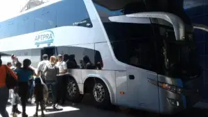 Continúa éxodo de pasajeros hacia el interior del país