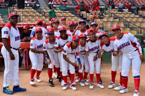 República Dominicana gana a Puerto Rico y avanza a Copa del Mundo de béisbol femenino