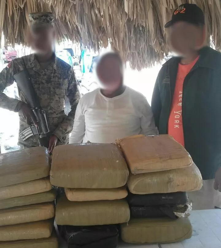 Ejército apresa hombre con 95 libras de marihuana en Jimaní