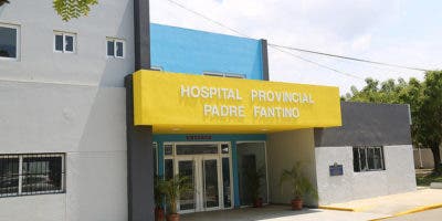 Presidente Danilo Medina entrega remozado el hospital Padre Fantino de Montecristi