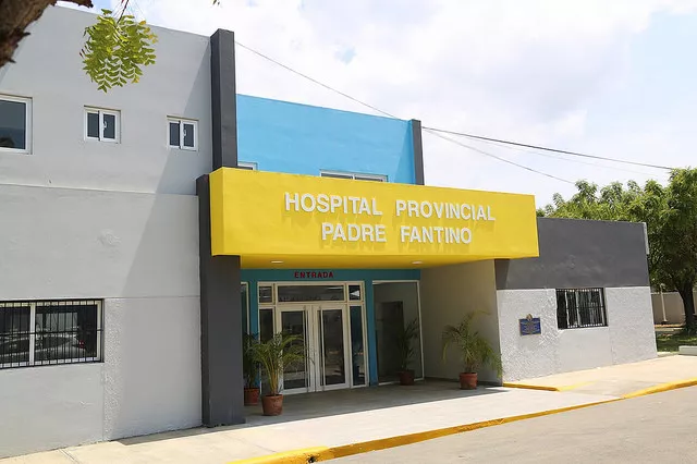 Presidente Danilo Medina entrega remozado el hospital Padre Fantino de Montecristi