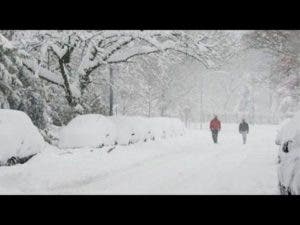 Gran tormenta azota costa este de EEUU. con lluvias, nieve y vientos