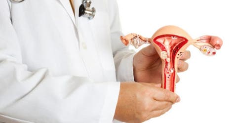 Exhortan a mujeres realizarse examen ginecológico para disminuir riesgo de mortalidad por cáncer