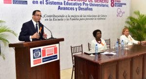 Navarro afirma equidad e igualdad de género deben inculcarse en las escuelas