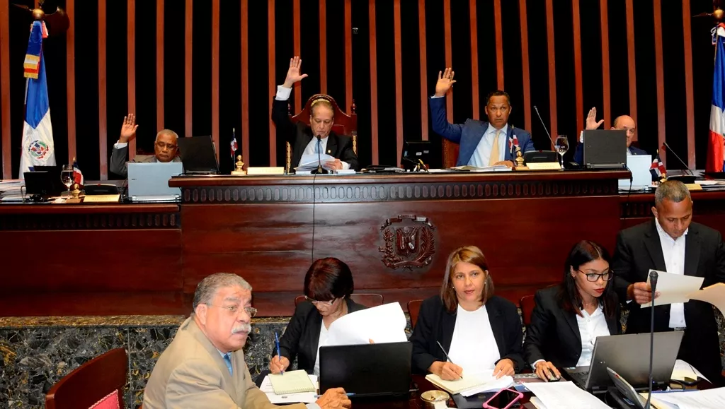 Senado aprueba ley que crea el Colegio de Abogados de la República Dominicana