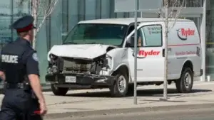 Toronto: al menos 10 muertos y 15 heridos luego de que una furgoneta atropellara a peatones en una concurrida calle de la ciudad canadiense