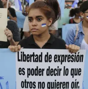 Nicaragüenses reclaman reformas democráticas