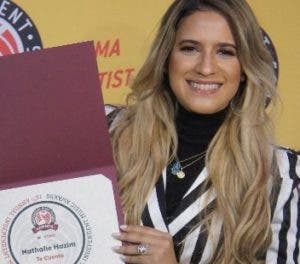 Nathalie Hazim gana premio con ‘Te Cuento’