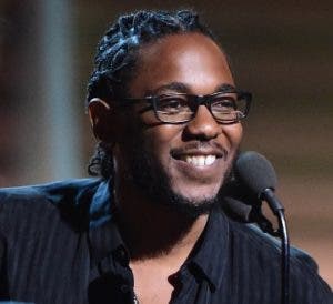 Kendrick Lamar sermonea a una fan blanca por cantar su tema con la palabra «nigger»