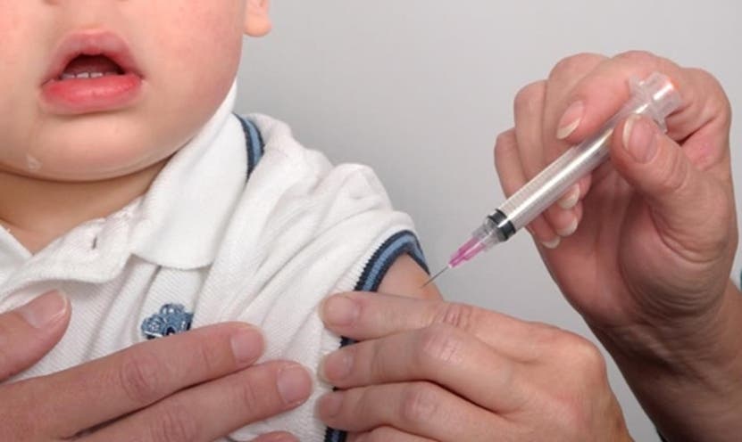 Salud vacunará por sarampión ante brotes en América Latina