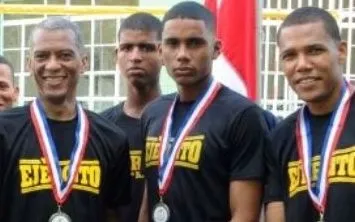 Ejército gana torneo de voleibol de playa