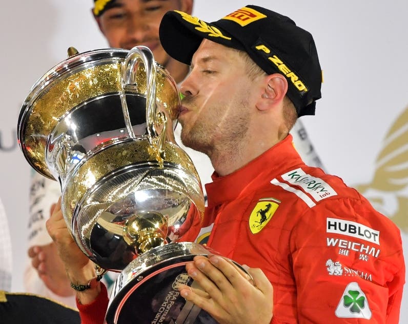Vettel se impone en Baréin; está invicto Fórmula 1