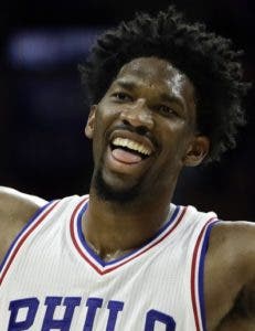 Embiid, frustrado por revés Philadelfia