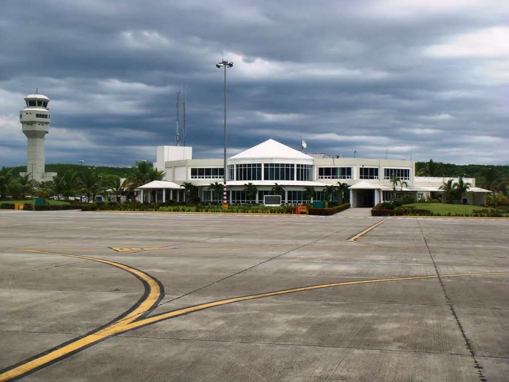 aeropuerto-internacional-la-isabela