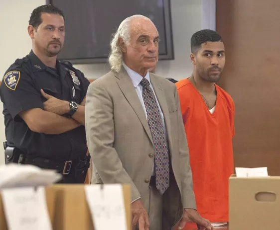 Dominicano en Nueva York es sentenciado a 76 años de prisión por asaltar y herir dos policías