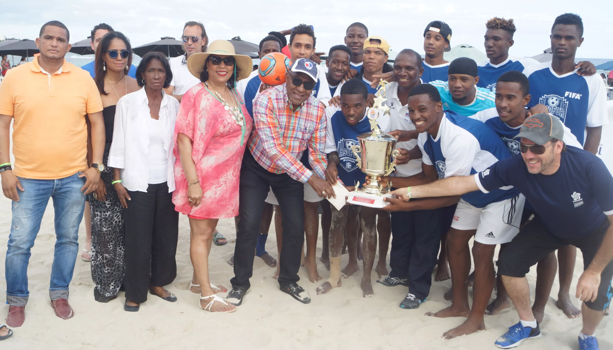 La Romana Campeón del IX Torneo Fútbol Playa 2018