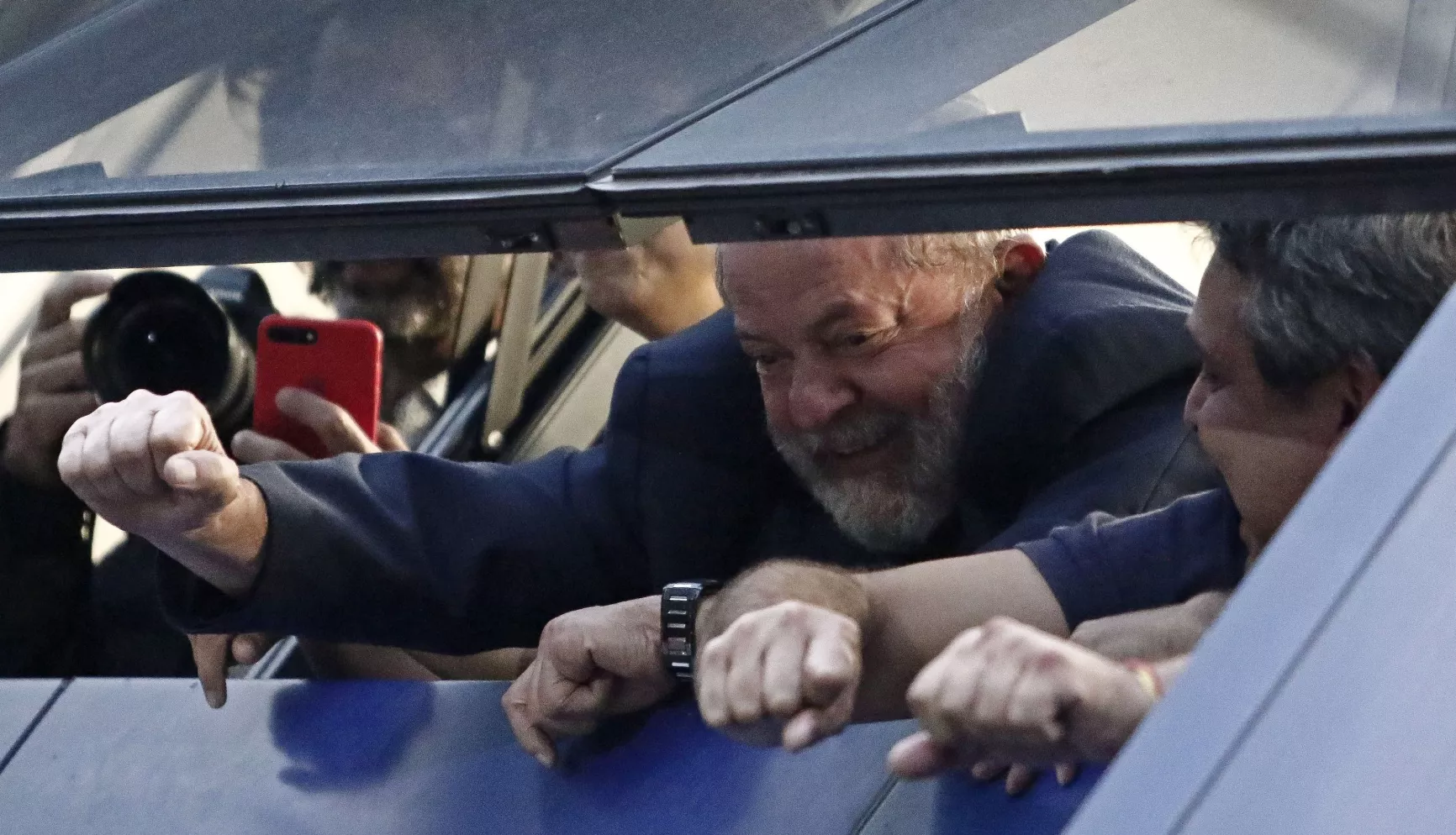 Lula participará en una misa antes de su posible entrega a la justicia