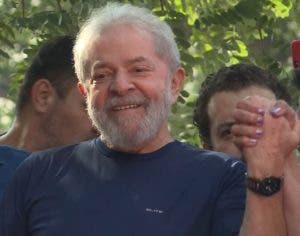 Partidos de Izquierda dominicanos rechazan sentencia contra Lula; dicen es persecución política