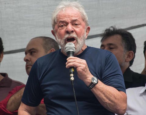 El Partido de los Trabajadores inscribe candidatura presidencial de Lula y espera a la Justicia