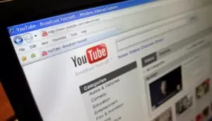 Piden revisar normas de privacidad infantil en YouTube