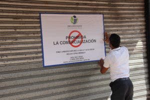 Pro Consumidor cierra local de comida en Barrio Chino por incumplir normas de calidad