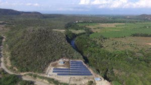 Empresa reduce costos utilizando energía solar