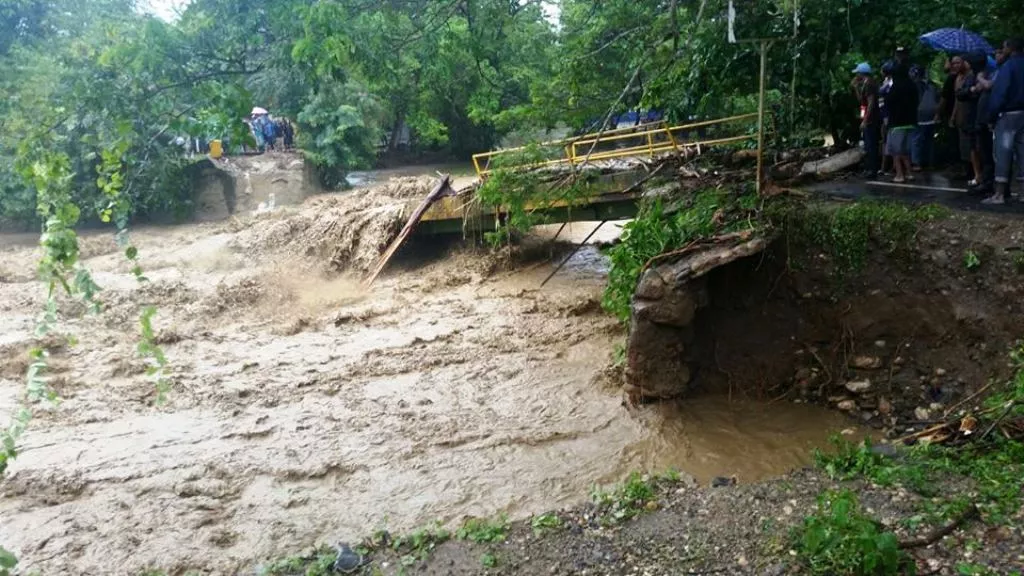 Paliza solicita a Obras Públicas construcción puentes en comunidades de Altamira