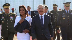 Danilo Medina viaja hacia Perú para participar en Cumbre de las Américas