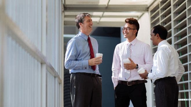 Por qué reírnos en el trabajo puede ayudarnos a ser más productivos