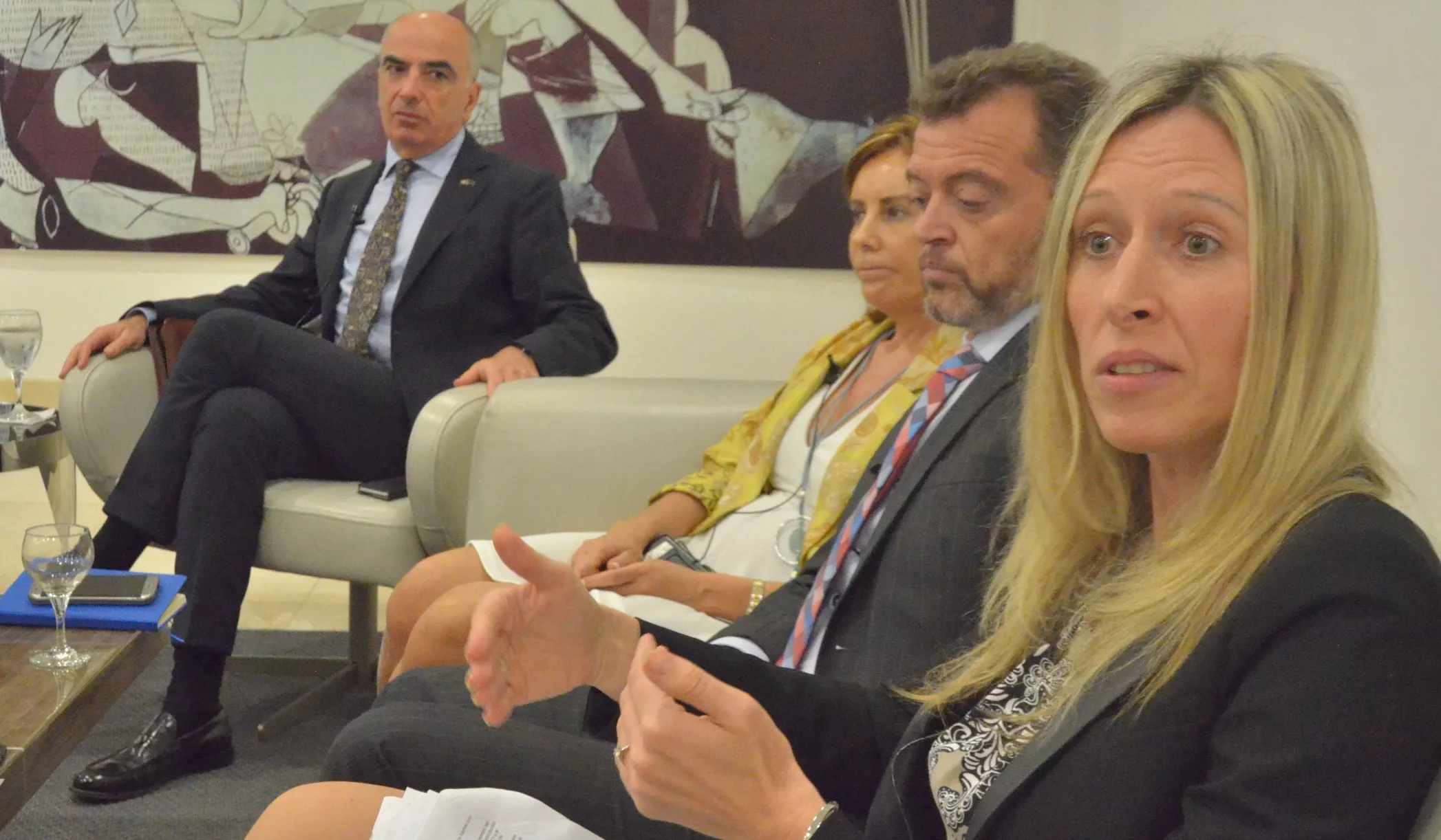 Almuerzo grupo corripio-02-052018 Ana Marmol